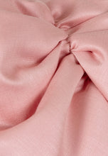 Sukienka midi z bufiastymi rękawkami MONROE różowa

