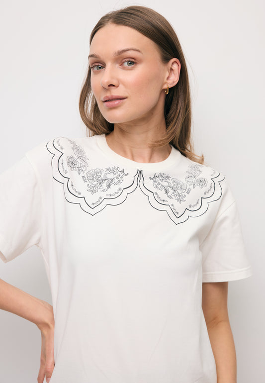 Kremowy t-shirt damski z nadrukowanym kołnierzem COLLARY