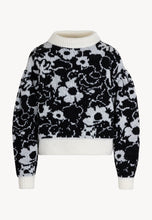 Sweter w kwiaty z okrągłym dekoltem PALAVIA czarny

