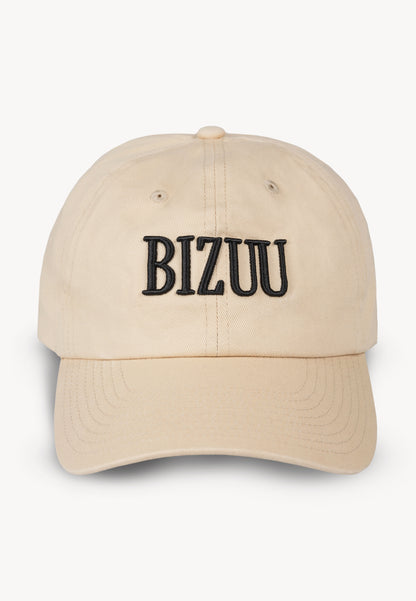 Kremowa czapka z daszkiem z logo ZANE