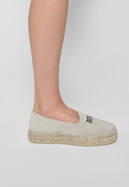 Kremowe espadryle z logo Bizuu AYLA