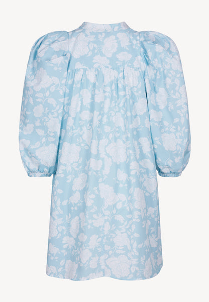 Błękitna mini sukienka z rozkloszowanym dołem AYOTE