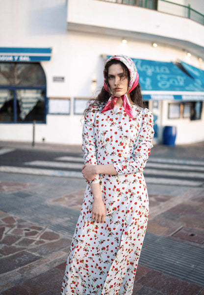 Błękitna sukienka midi w autorski print CALANA