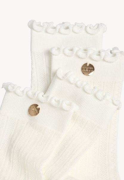 Dwupak ażurowych skarpetek z falbaną EVERETTE kremowe