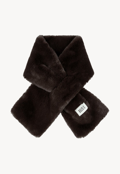 Brązowy szalik z logowaną metką FLUFFY
