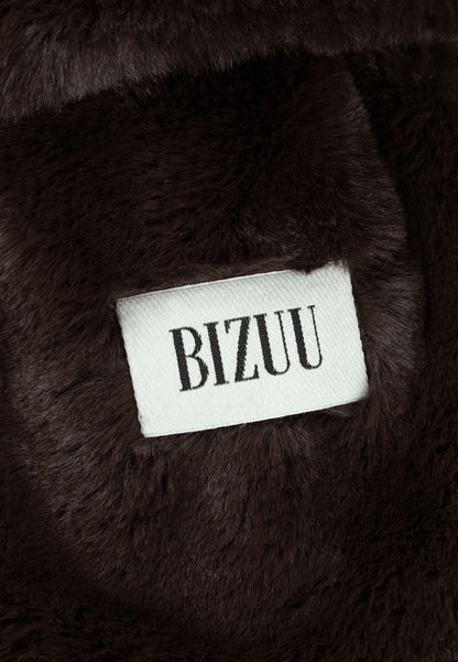 Brązowy szalik z logowaną metką FLUFFY