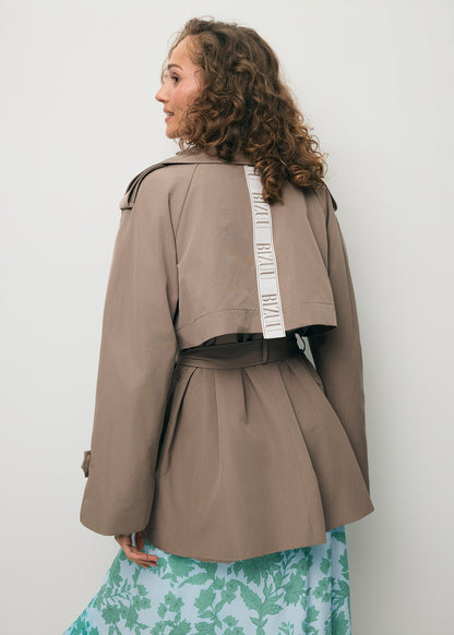 Krótki trencz dwurzędowy RACHY taupe