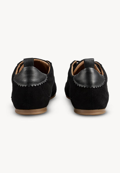 Zamszowe sneakersy damskie LEOLA czarne