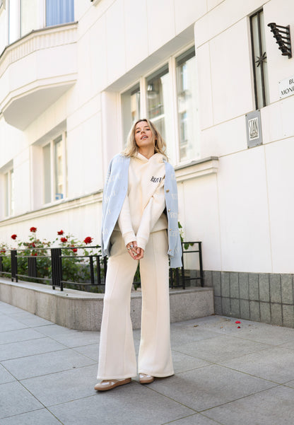 Kremowa bluza oversize z kapturem LINDA