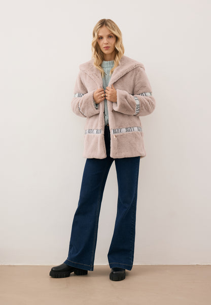 Beżowe futro z kapturem MILANO