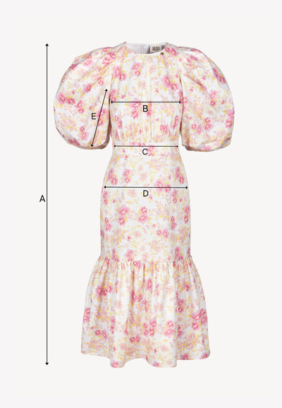 Kremowa sukienka midi w kwiaty MOSELLE