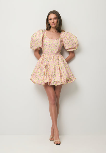 Różowa sukienka mini w kwiatowy print MOSY