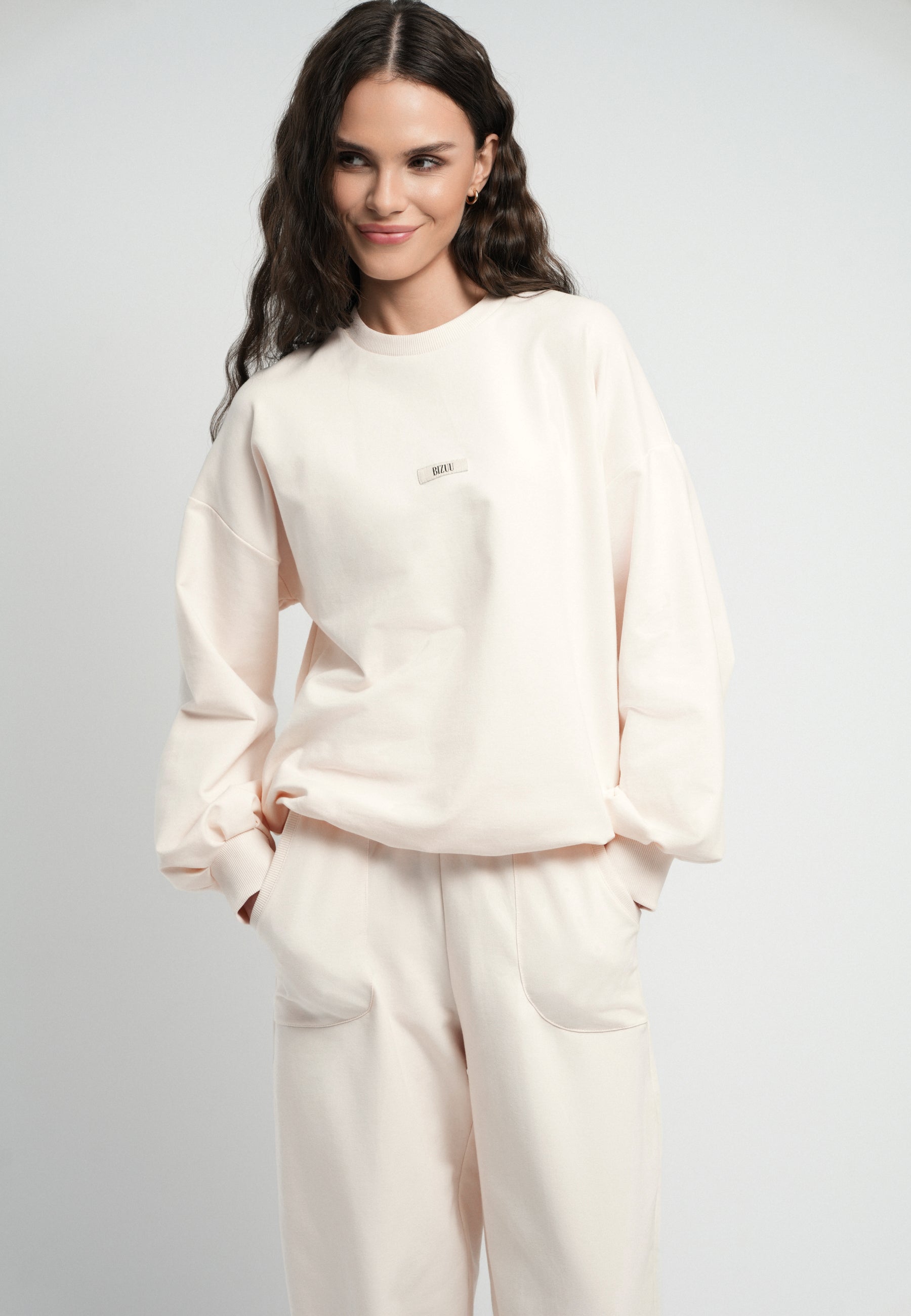 Kremowa bluza oversize ORISA