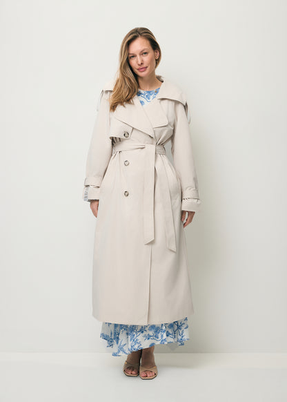 Beżowy damski płaszcz oversize z lampasem RACHELLA