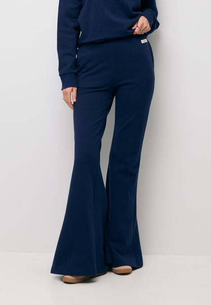 Granatowe spodnie dresowe damskie TEIA