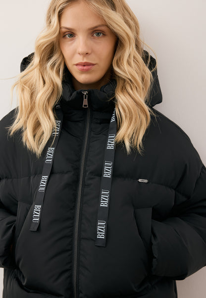 Czarna kurtka puchowa oversize YOKO