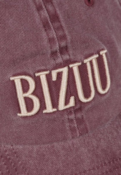 Bordowa czapka z daszkiem z logo ZANE