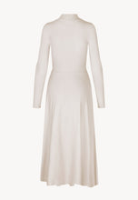 Załaduj obraz do przeglądarki galerii, Midi sukienka z ozdobnym splotem ROTTA kremowy